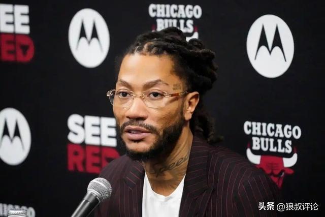 包含罗斯引领尼克斯，客场击败爵士登顶西部的词条